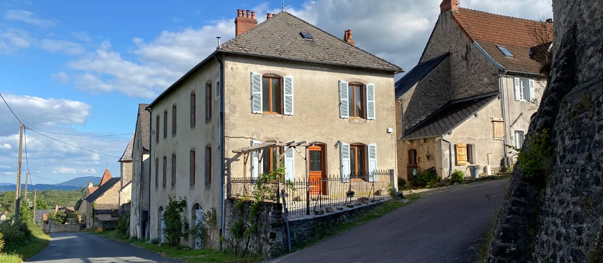 Huisjes te huur Fleurs au bourg in de Morvan Frankrijk